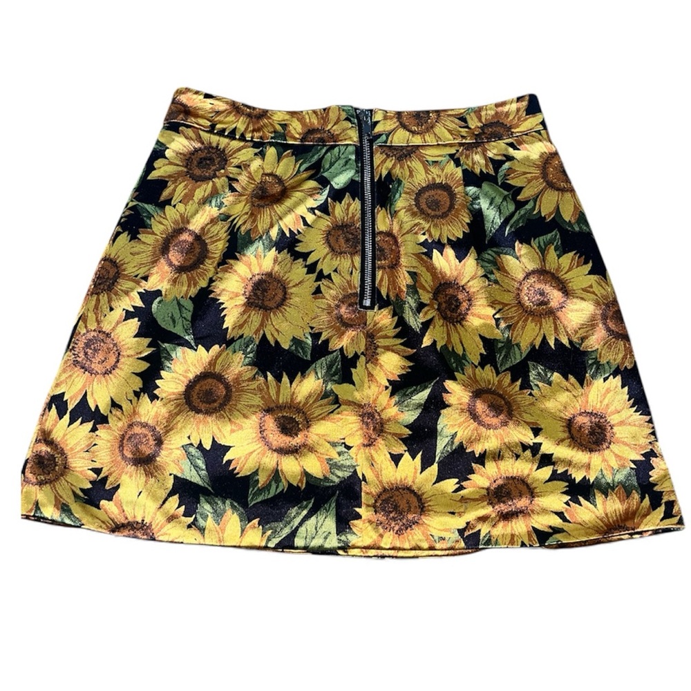 CURRENT MOOD Sunflower Print Satin Mini Skirt - Picture 2 of 3